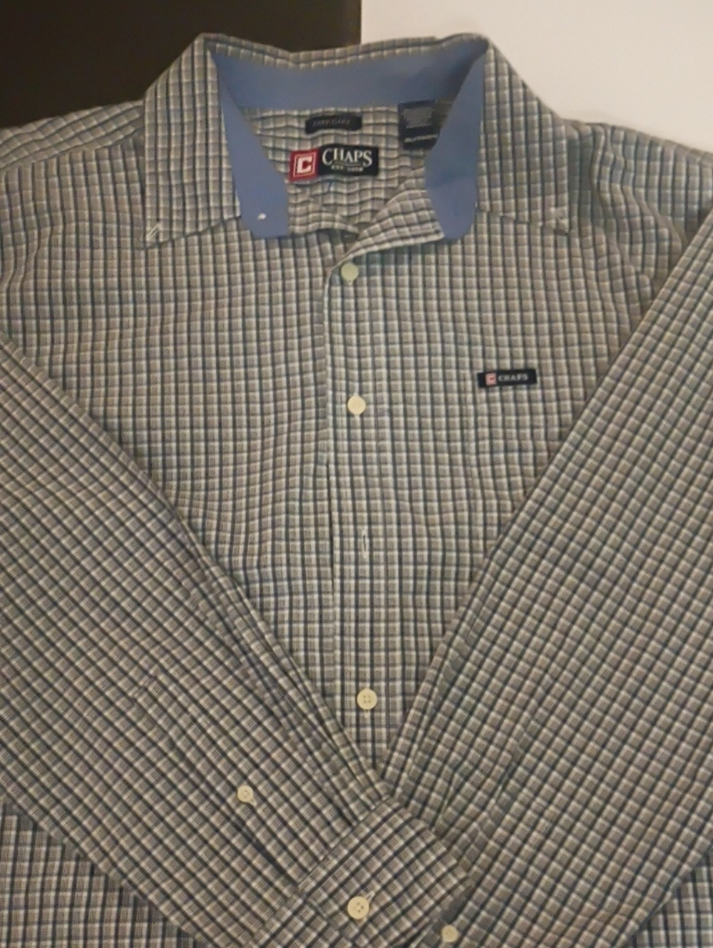 Chaps Men’s Blue and Gray Plaid Button-Down Shirt Easy Care